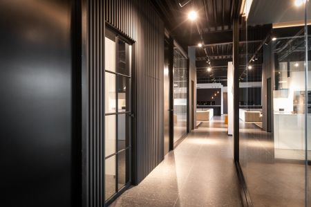 Toonzaal Coraco in samenwerking met DILS | Fire • Stone • Wood